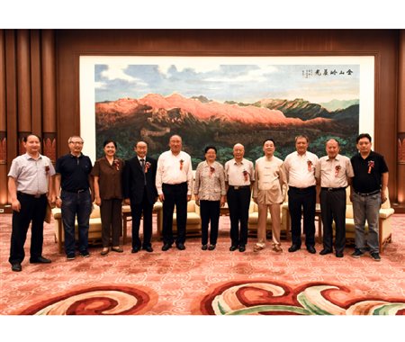 2011腐植酸绿色低碳产业思想体系建设高峰论坛暨第五